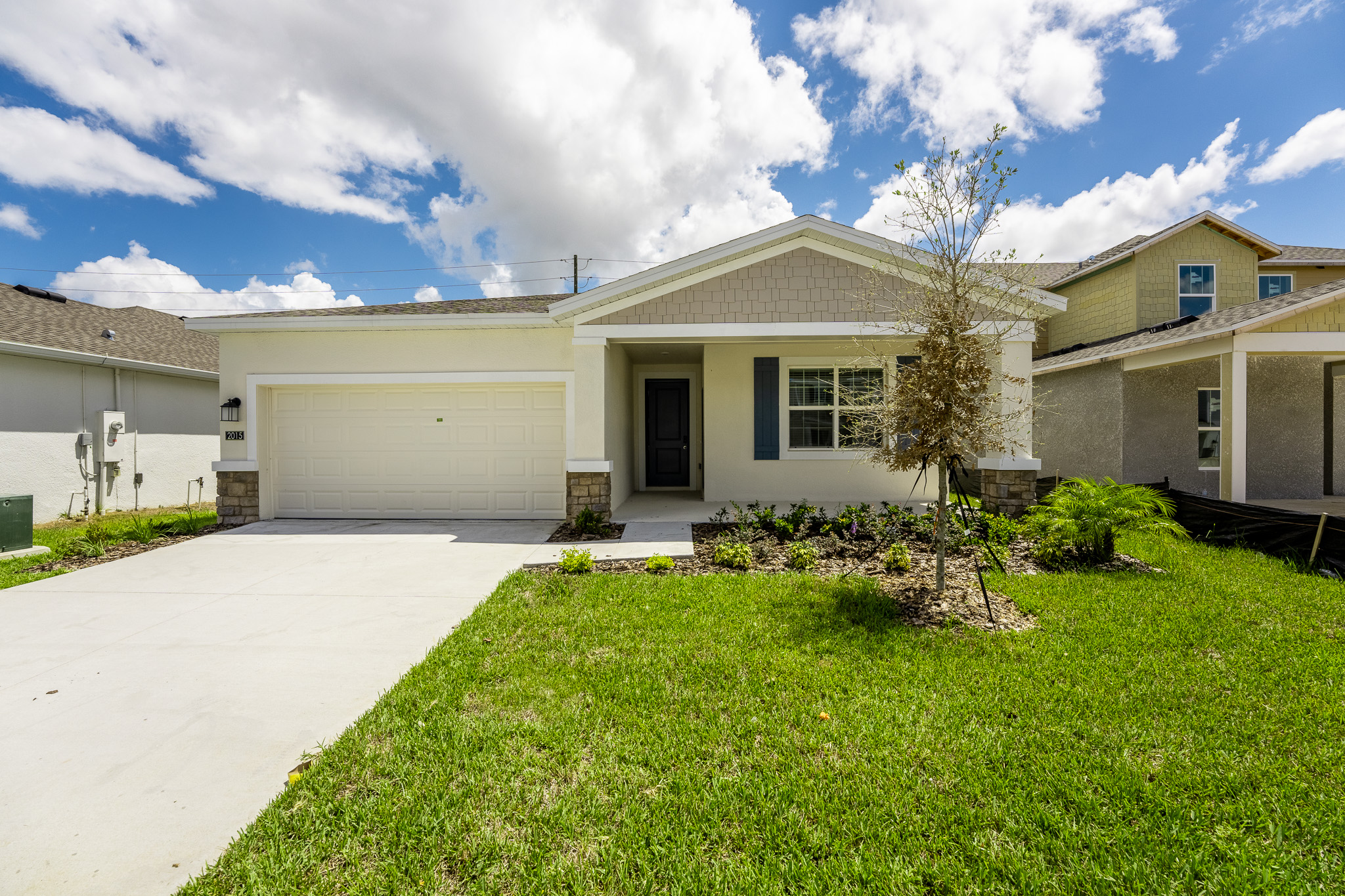 2015 Punch Bowl Avenue